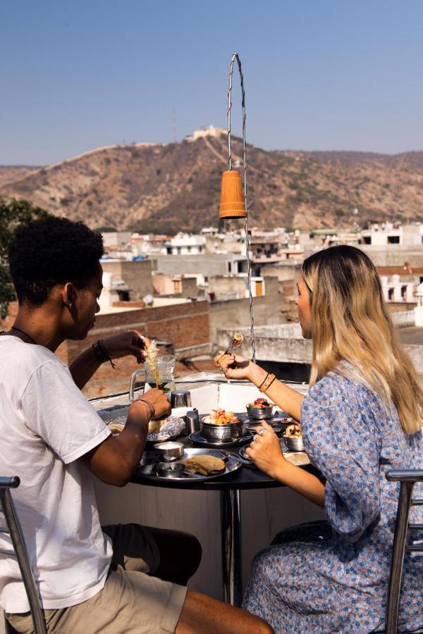 Chillout - A Boutique Hotel & Rooftop Restaurant Jaipur Exterior foto